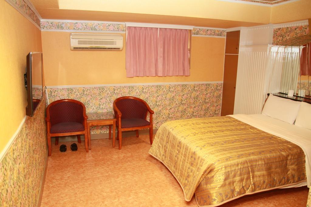 טאיפיי Ti Hwa Hotel מראה חיצוני תמונה