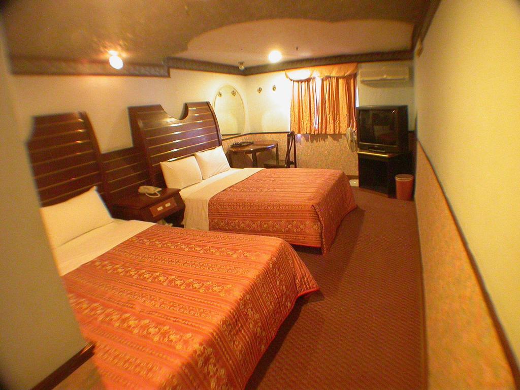 טאיפיי Ti Hwa Hotel מראה חיצוני תמונה
