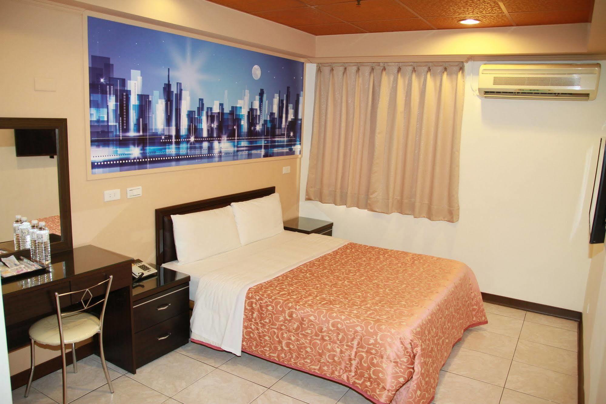 טאיפיי Ti Hwa Hotel מראה חיצוני תמונה