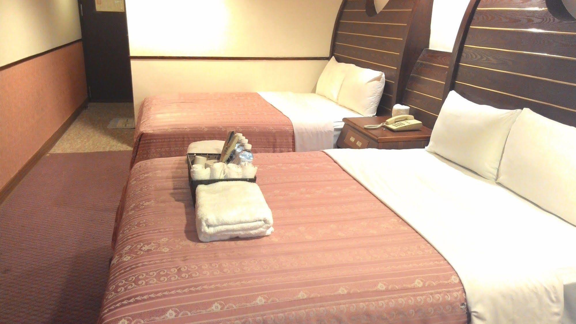 טאיפיי Ti Hwa Hotel מראה חיצוני תמונה